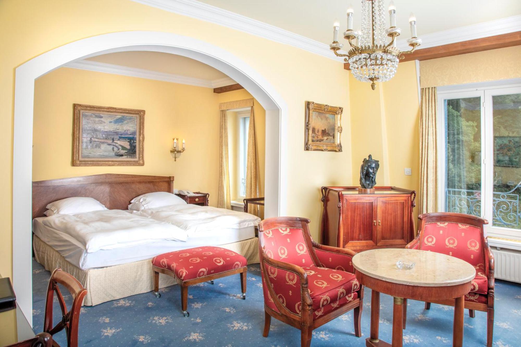 Hotel Victoria Glion Монтрё Экстерьер фото